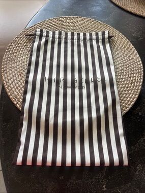 Henry Bendel iconic brown and white striped drawstring dust cover bag 9.5 x 15"